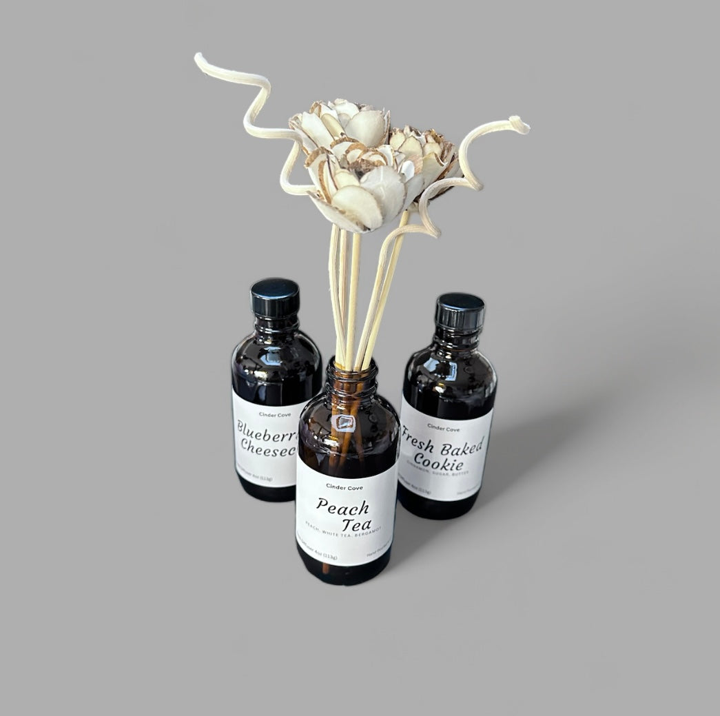 Gourmand Reed Diffuser With Flowers